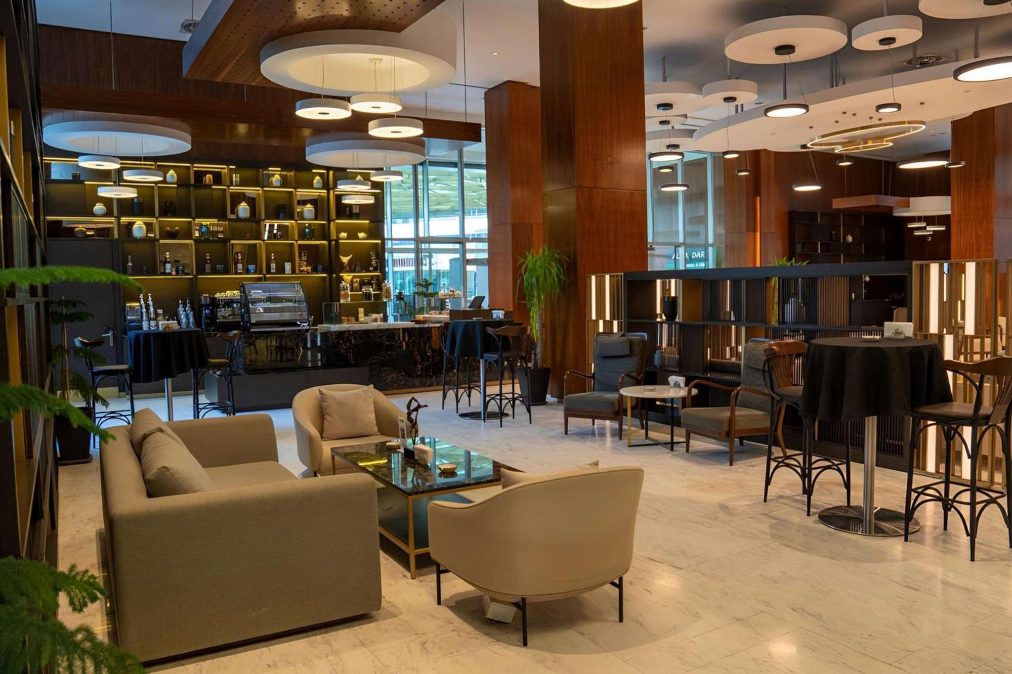Radisson Hotel & Residences เอร์เบล ภายนอก รูปภาพ