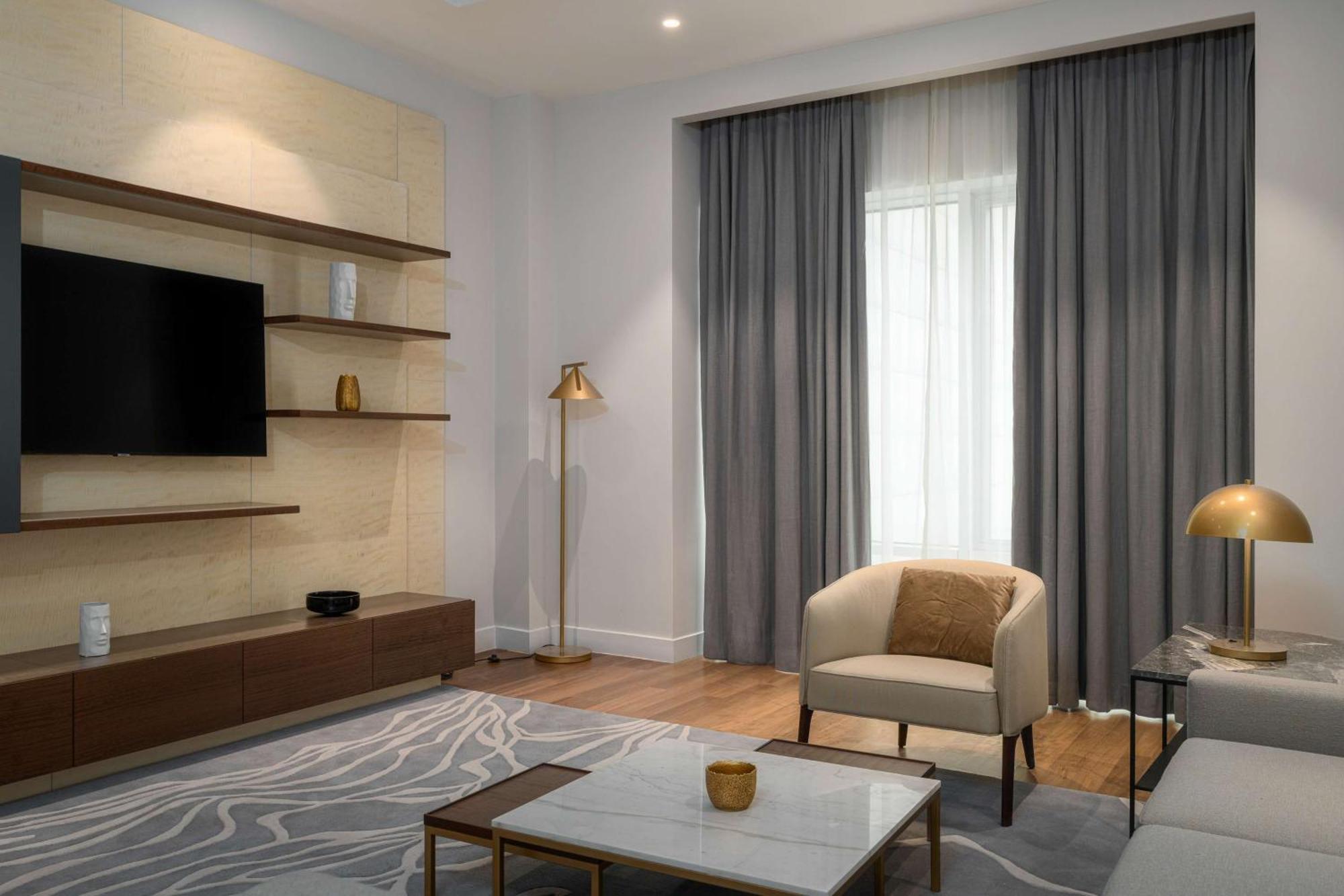 Radisson Hotel & Residences เอร์เบล ภายนอก รูปภาพ