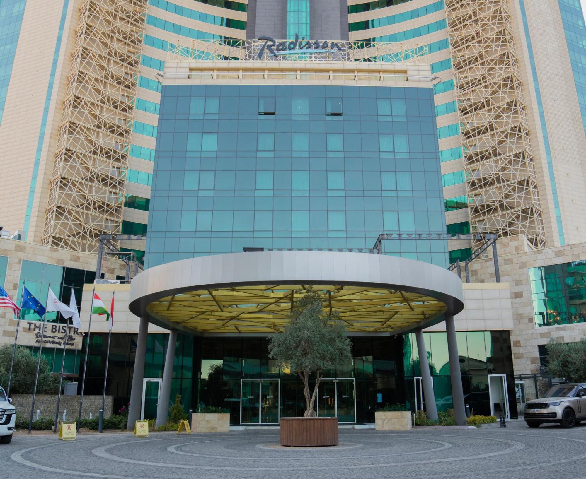 Radisson Hotel & Residences เอร์เบล ภายนอก รูปภาพ